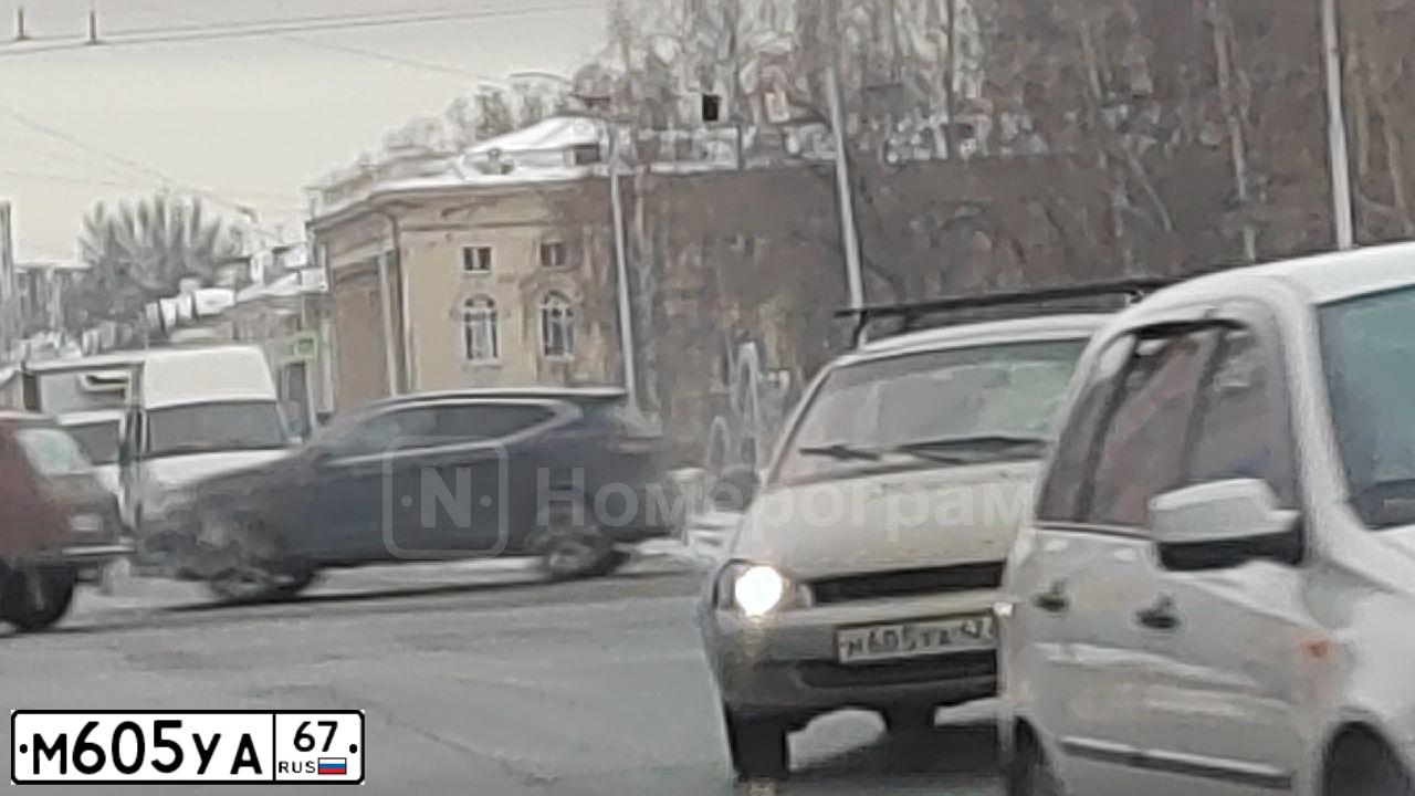Фото автомобиля EXEED RX, 2024 — госномер М605УА67. Цвет: Белый