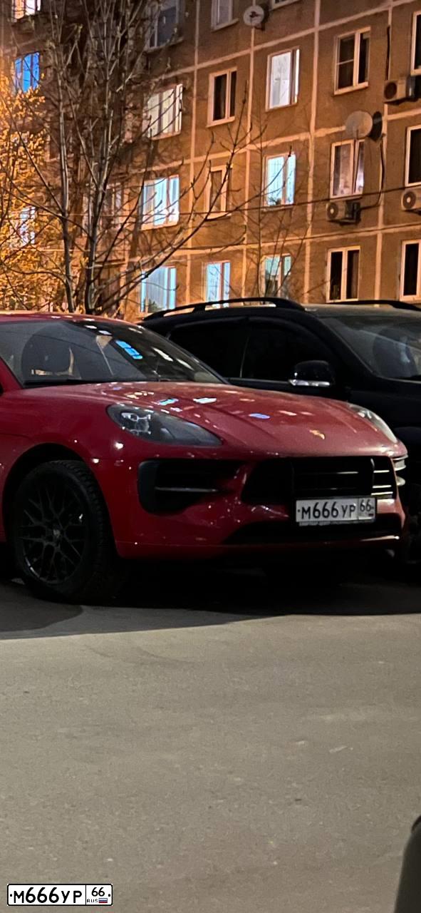 Фото автомобиля LADA 2170 PRIORA, 2009 — госномер М666УР66. Цвет: СИНЕ-ЧЕРНЫЙ