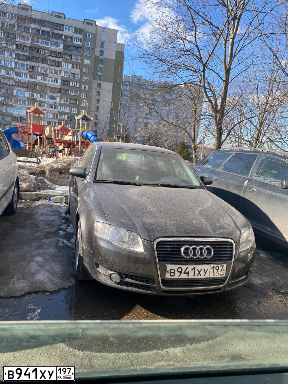 Фото автомобиля AUDI A4, 2007 — госномер К375ТО134. Цвет: СЕРЫЙ ТЕМНЫЙ