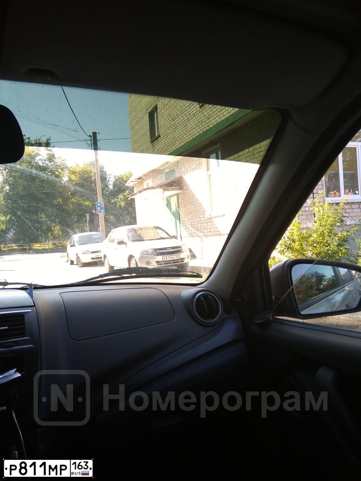 Фото автомобиля LADA 2190 GRANTA, 2012 — госномер Т498СХ96. Цвет: Белый