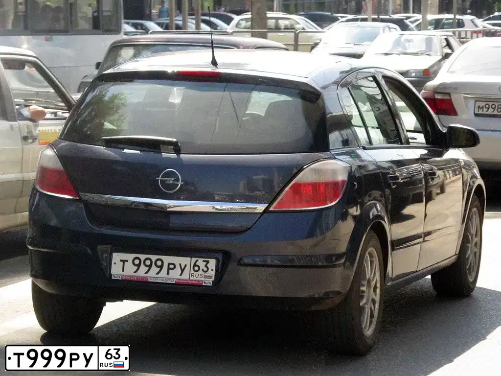 Фото автомобиля MERCEDES S-KLASSE, 1995 — госномер Т999РУ63. Цвет: СИНИЙ