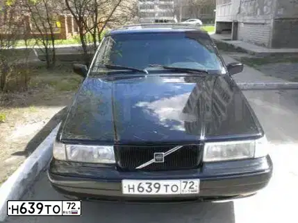 Фото автомобиля VOLVO 900-SERIE, 1995 — госномер О454УА72. Цвет: ЧЕРНЫЙ