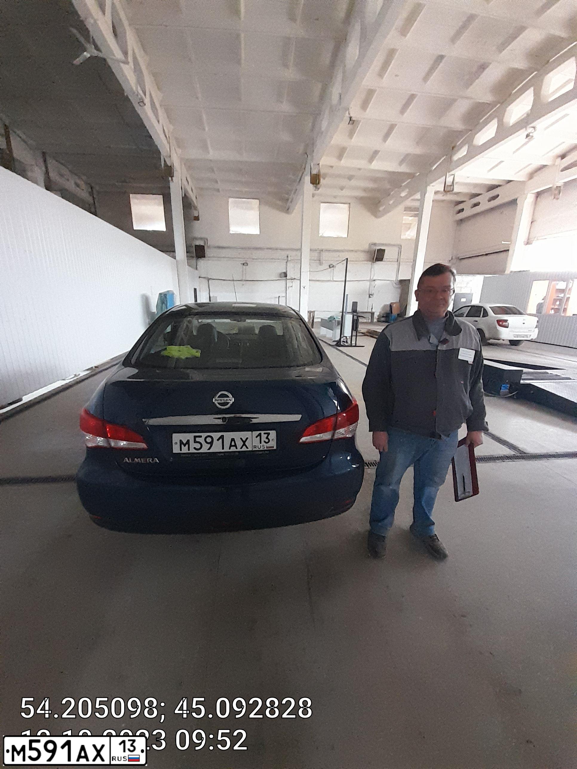Фото автомобиля NISSAN ALMERA /AVTOVAZ/, 2014 — госномер М591АХ13. Цвет: синий