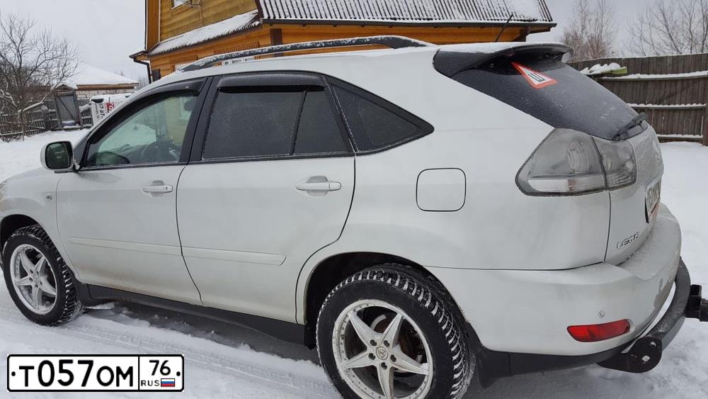 Фото автомобиля LEXUS RX, 2005 — госномер Т057ОМ76. Цвет: СЕРЫЙ