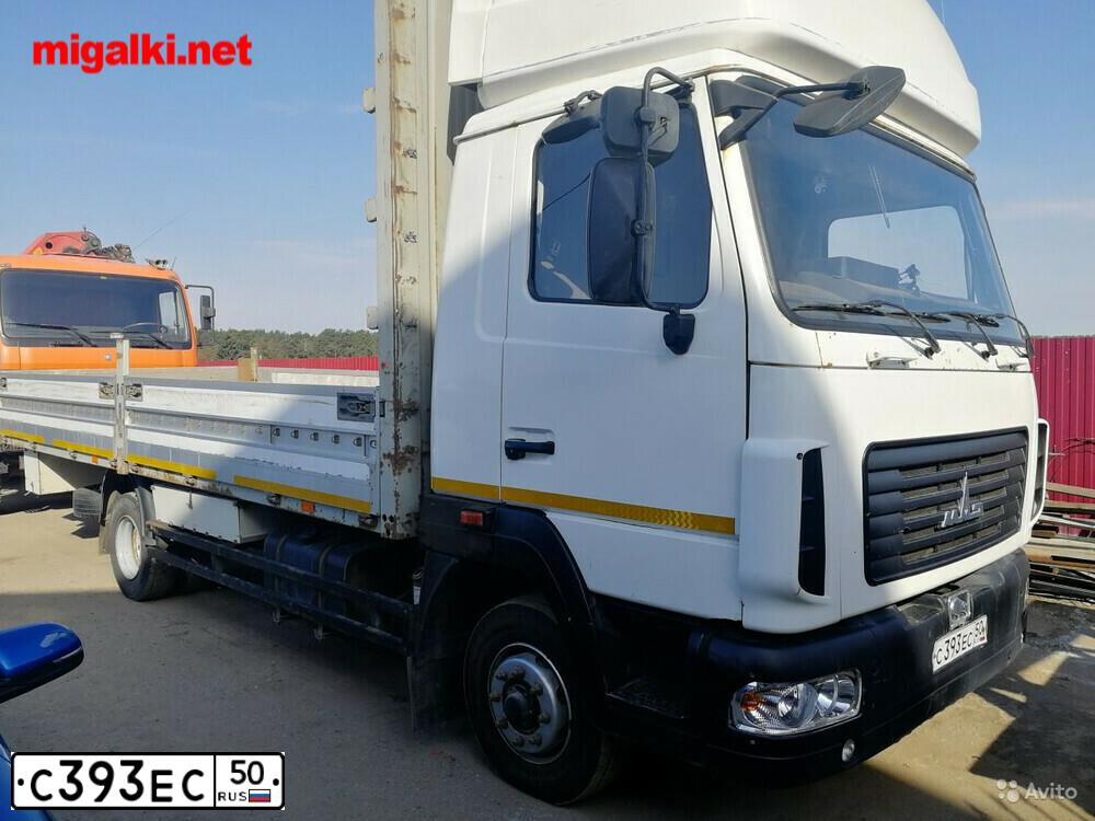 Фото автомобиля MAZ 4371, 2013 — госномер У650КТ761. Цвет: Белый