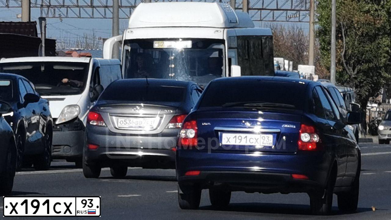 Фото автомобиля LADA 1119 KALINA, 2010 — госномер Х243ЕА193. Цвет: ЧЕРНЫЙ