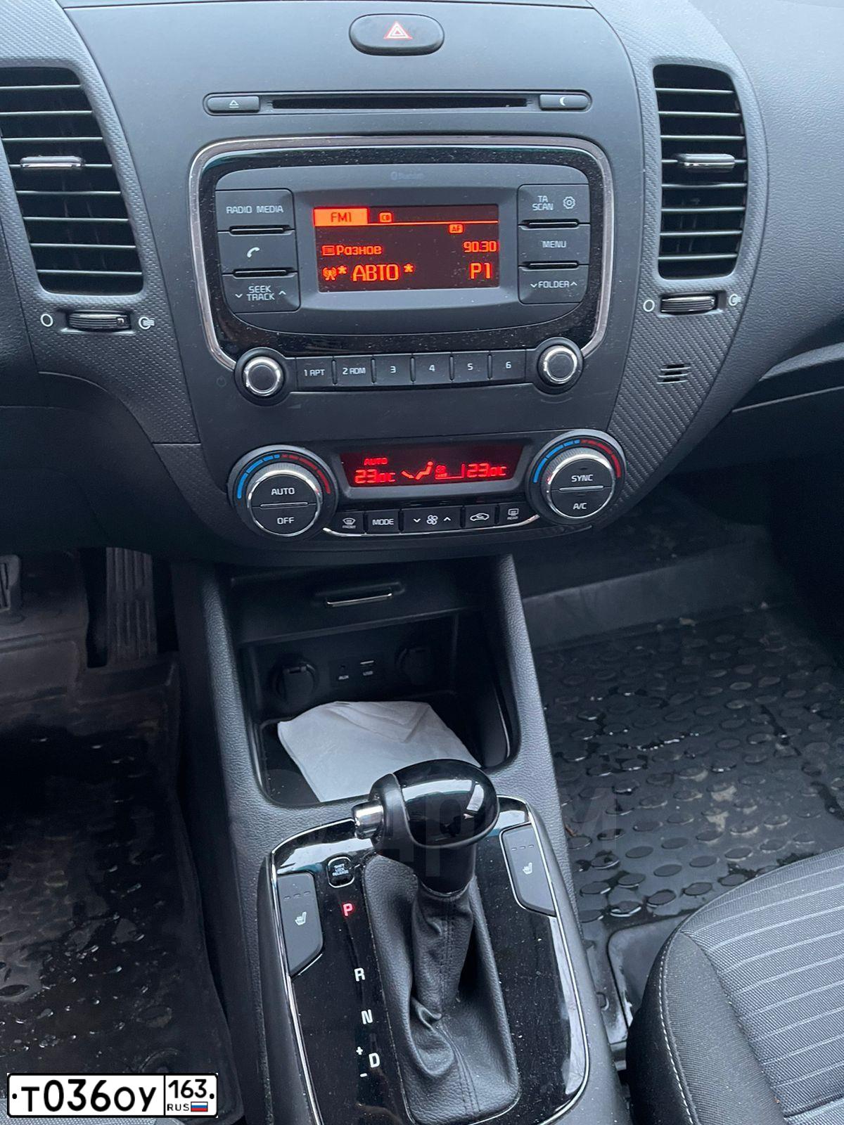 Фото автомобиля FORD EXPLORER, 2013 — госномер Е749ТК790