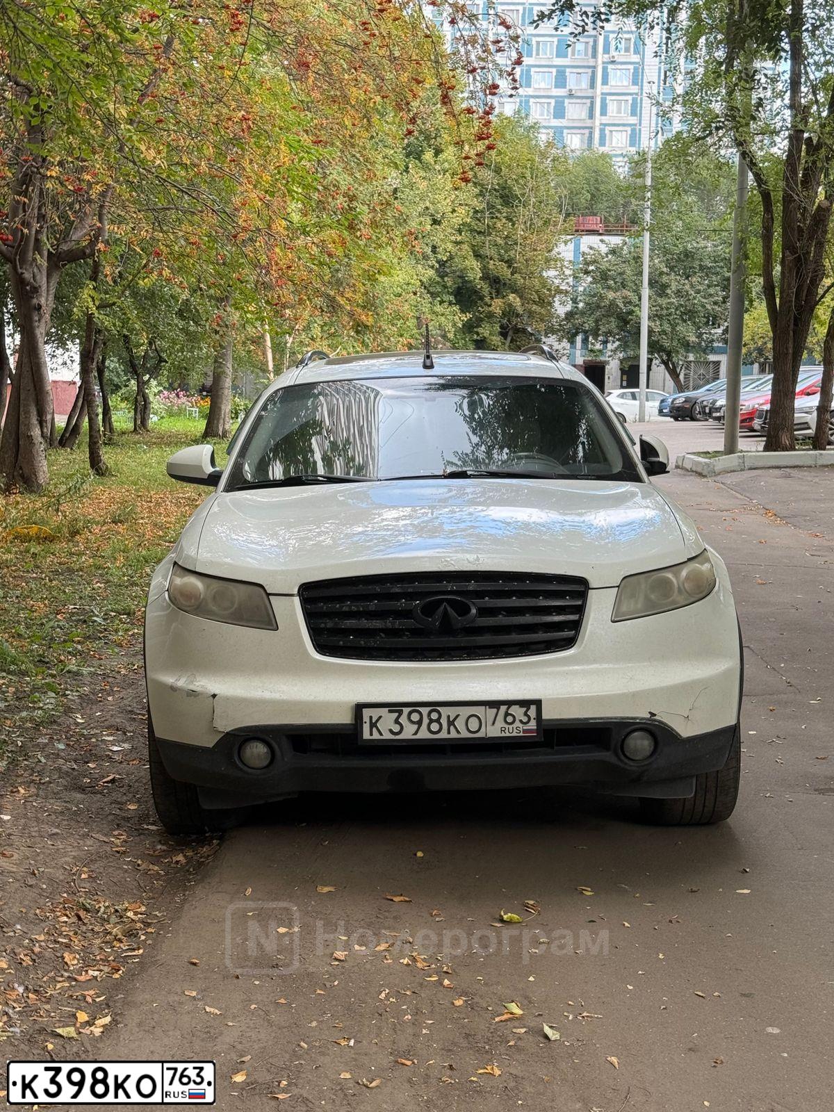 Фото автомобиля INFINITI QX70 /FX/, 2004 — госномер К398КО763. Цвет: БЕЛЫЙ