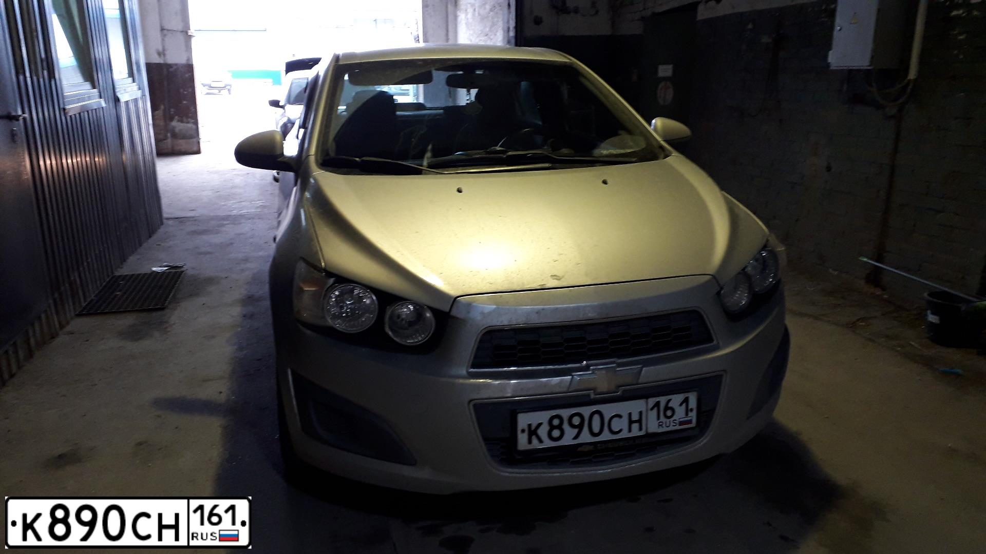 Фото автомобиля CHEVROLET AVEO, 2013 — госномер С325МН58. Цвет: Серебристый