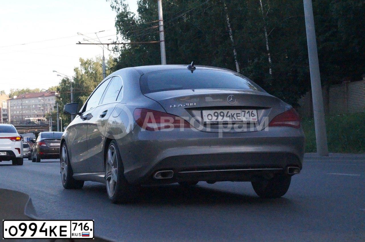 Фото автомобиля MERCEDES CLA-KLASSE, 2013 — госномер О994КЕ716. Цвет: СЕРЫЙ