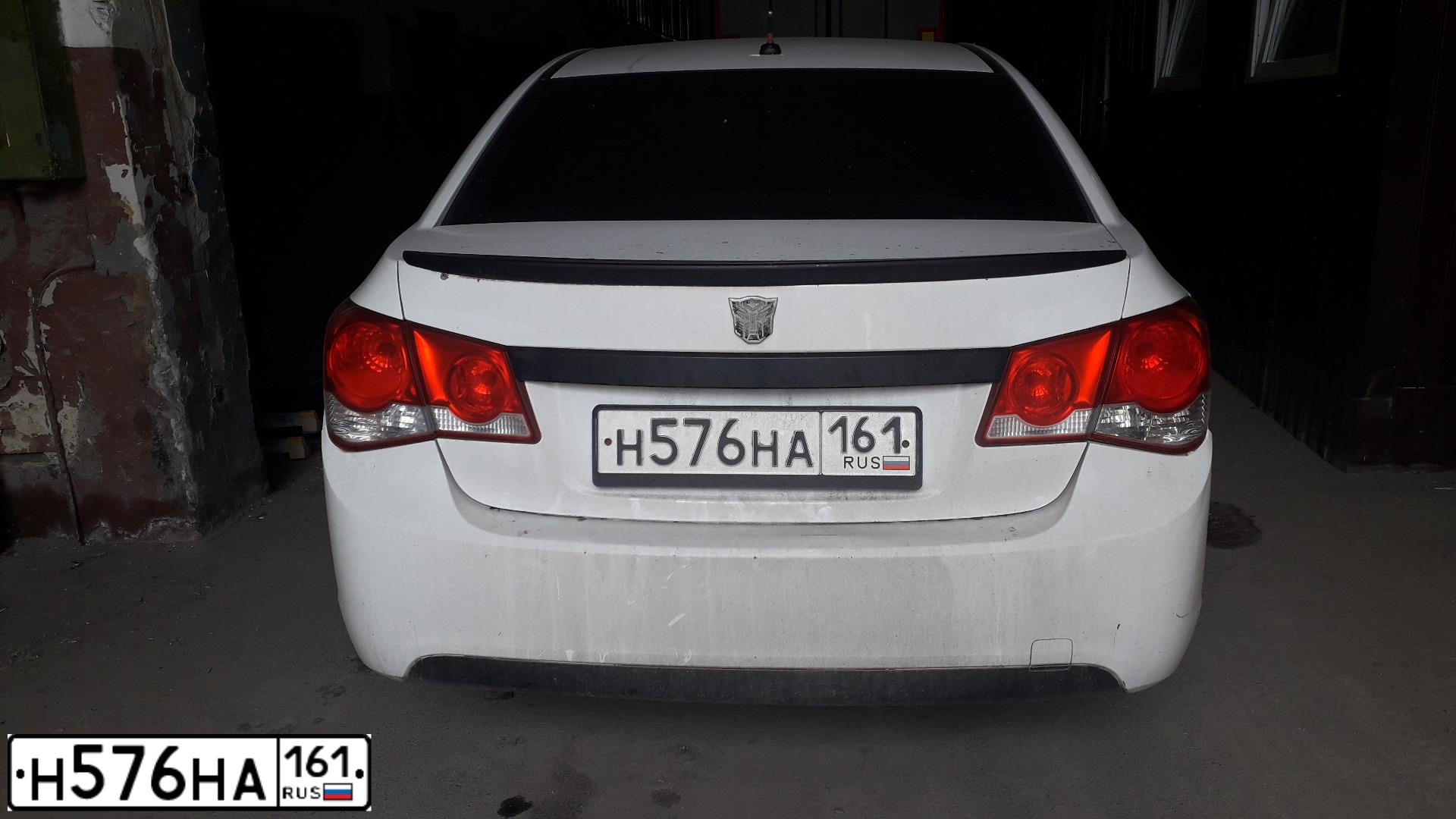 Фото автомобиля CHEVROLET CRUZE, 2011 — госномер Н576НА161. Цвет: Белый