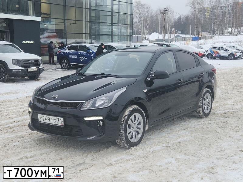 Фото автомобиля OPEL ASTRA, 2011 — госномер В487РО01. Цвет: ЧЕРНЫЙ