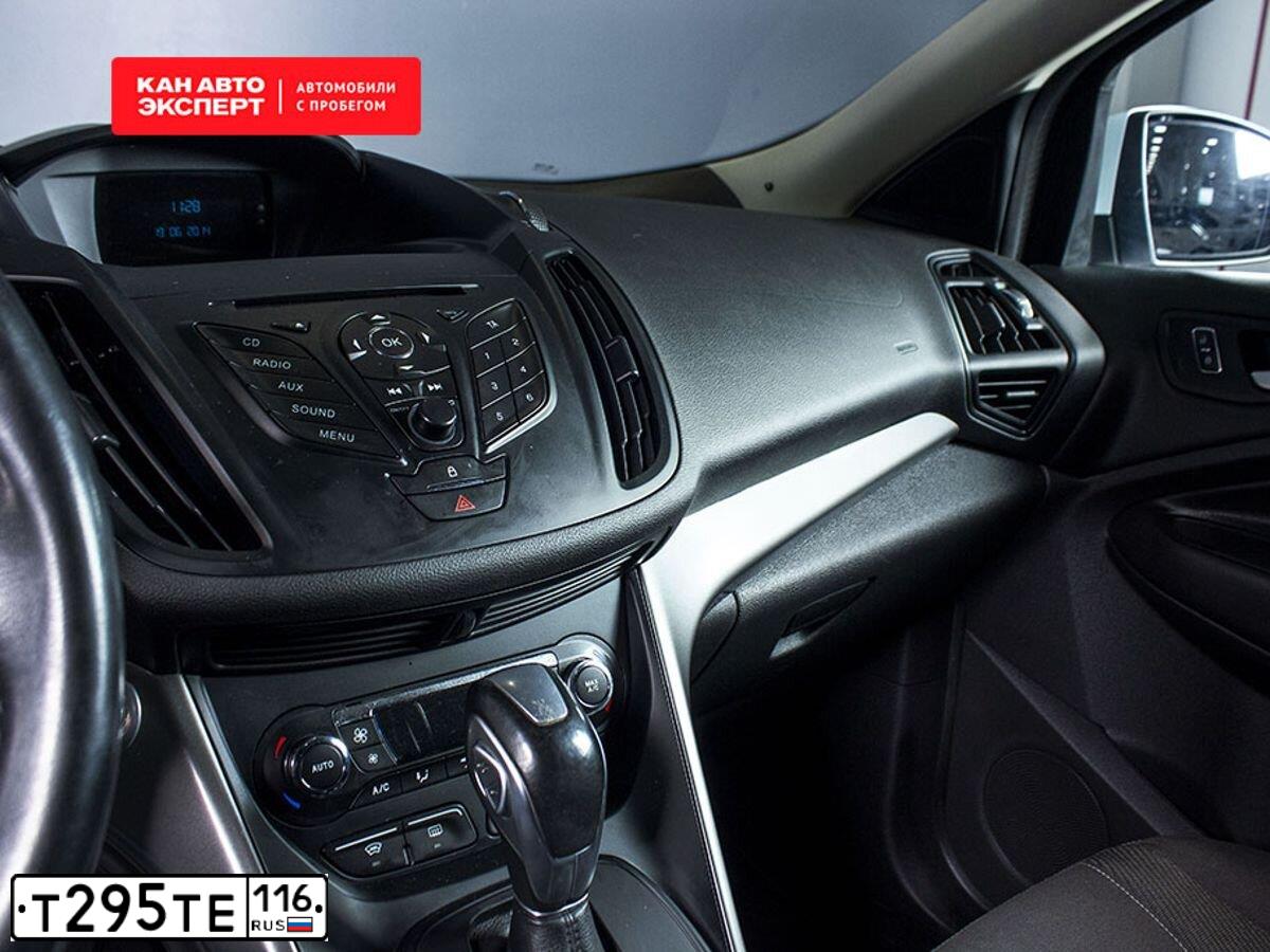Фото автомобиля FORD KUGA, 2014 — госномер А346ОН83. Цвет: Белый