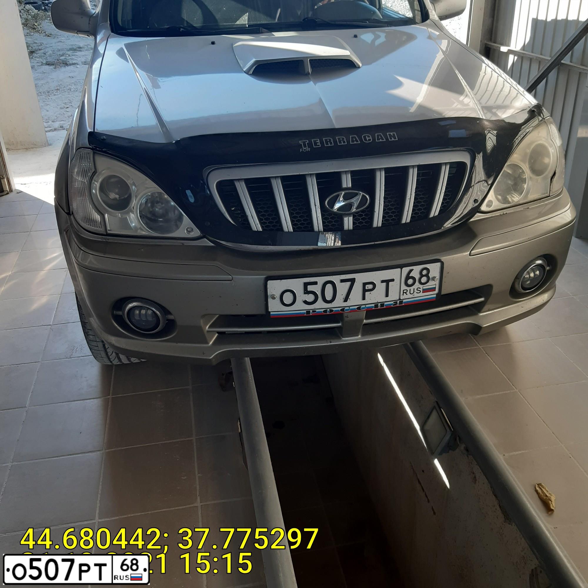 Фото автомобиля HYUNDAI TERRACAN, 2003 — госномер О507РТ68. Цвет: СВЕТЛО-СЕРЫЙ