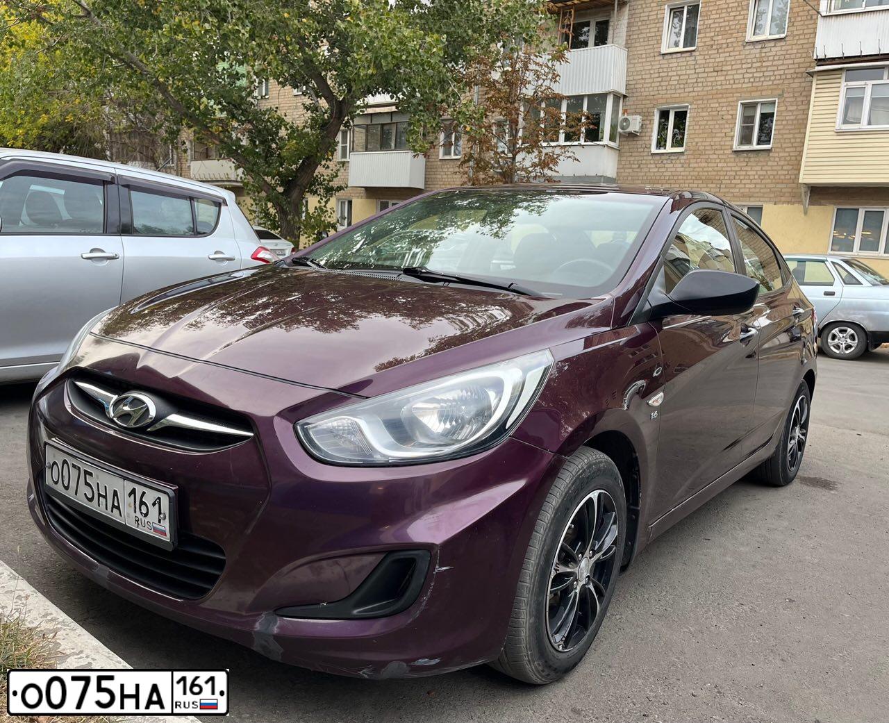 Фото автомобиля HYUNDAI SOLARIS, 2011 — госномер О075НА161. Цвет: ФИОЛЕТОВЫЙ