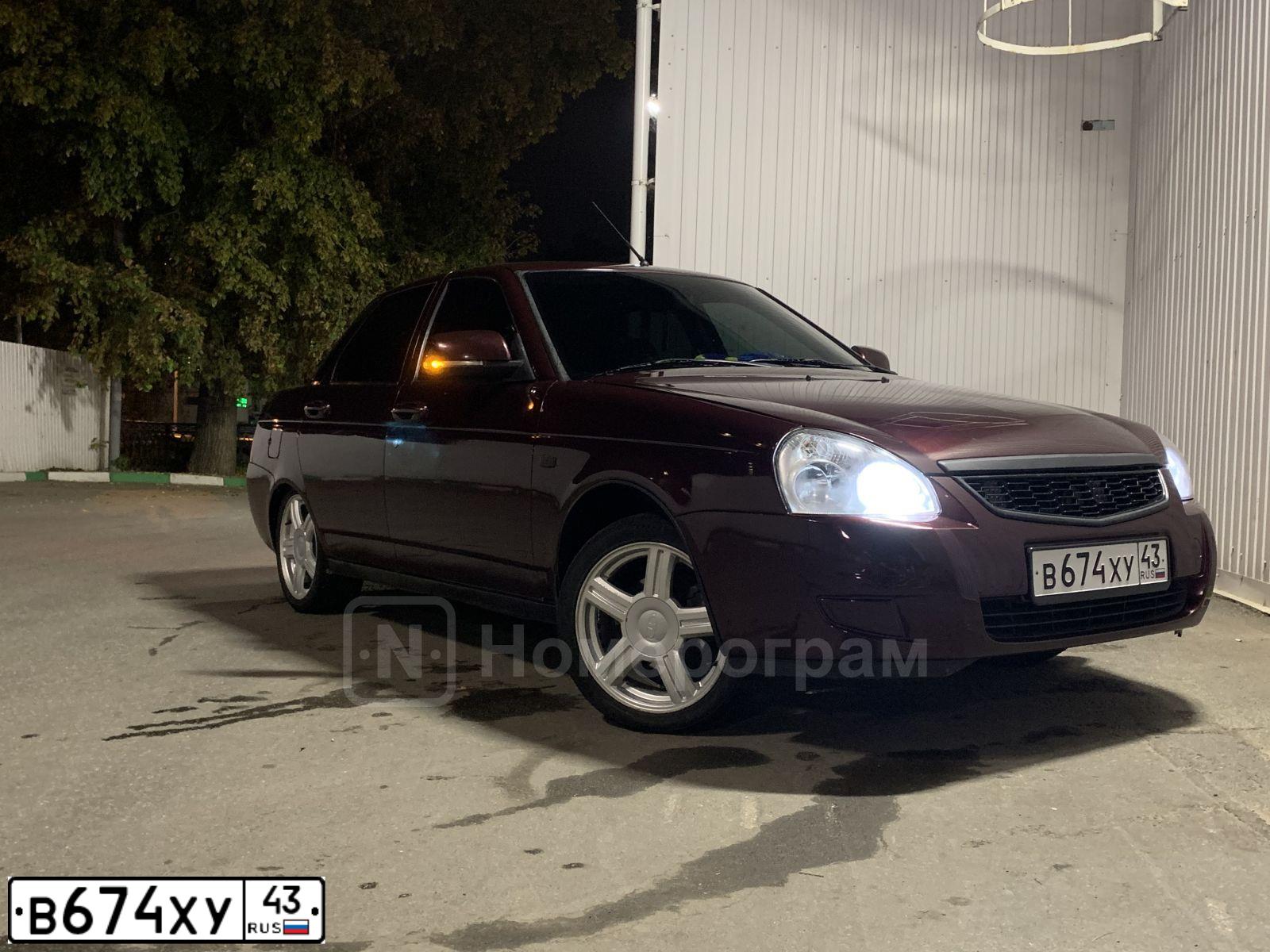 Фото автомобиля LADA 2170 PRIORA, 2012 — госномер В674ХУ43. Цвет: ТЕМНО-ВИШНЕВЫЙ