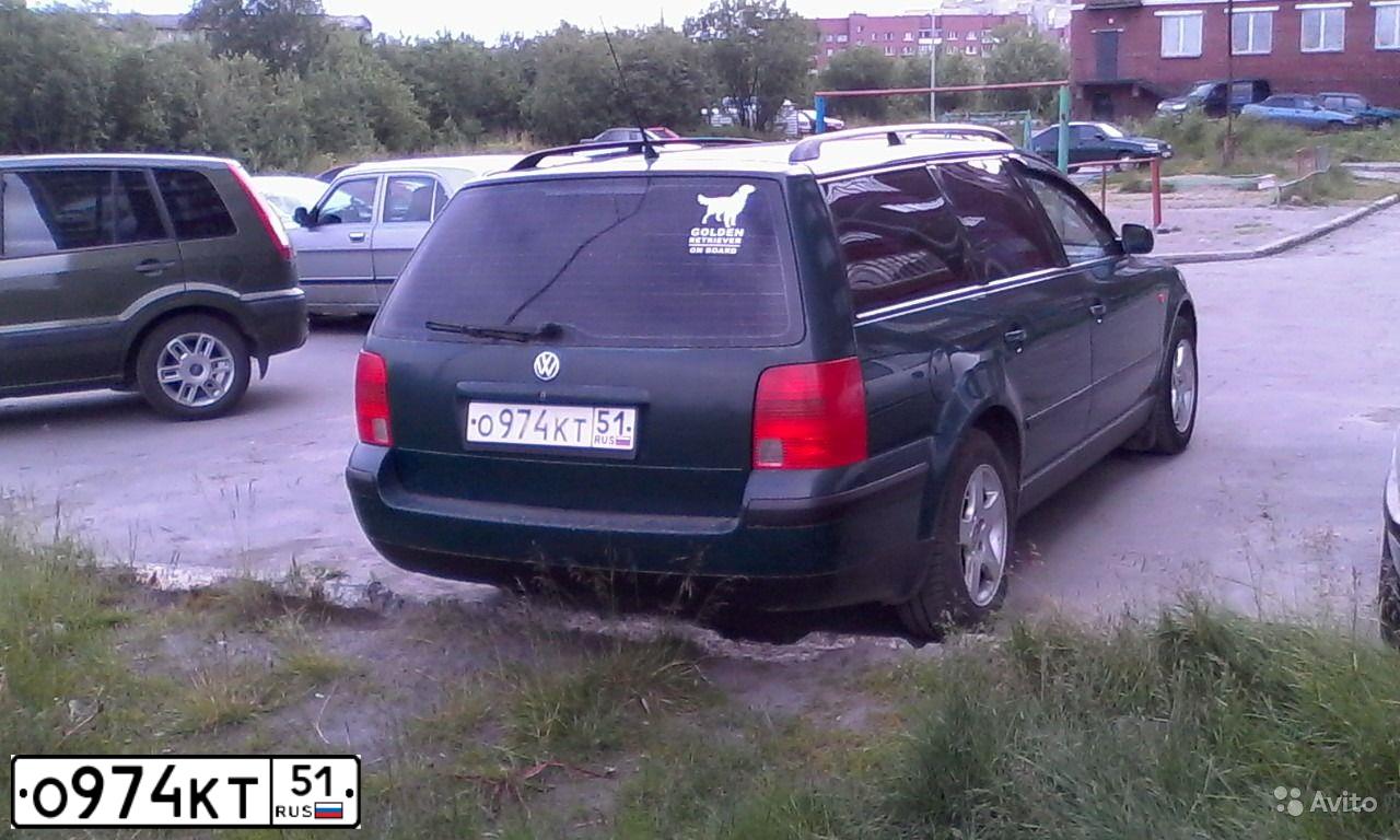 Фото автомобиля VOLKSWAGEN PASSAT VARIANT, 1998 — госномер А120ТУ51. Цвет: ЗЕЛЕНЫЙ (ТЕМНО-ЗЕЛЕНЫЙ)