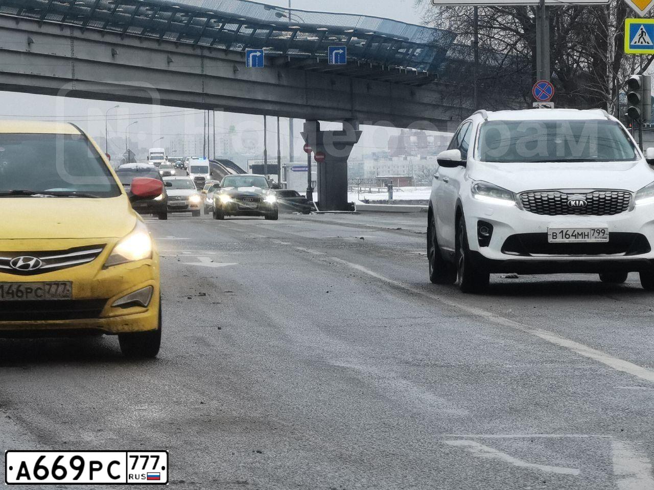 Фото автомобиля VOLKSWAGEN POLO, 2015 — госномер О079ОА790