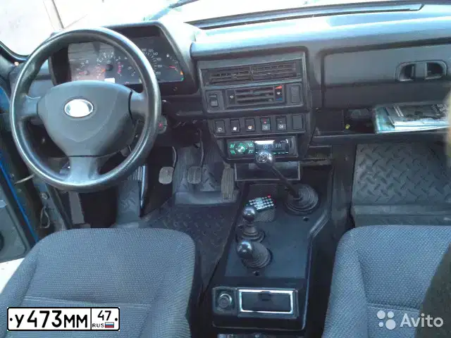 Фото автомобиля LADA 2121 NIVA, 2011 — госномер У473ММ47. Цвет: Сине-зеленый