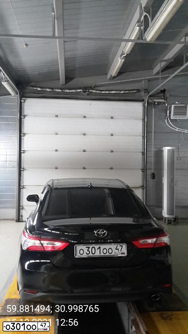 Фото автомобиля HYUNDAI IX35, 2010 — госномер А513СР147. Цвет: ЧЕРНЫЙ
