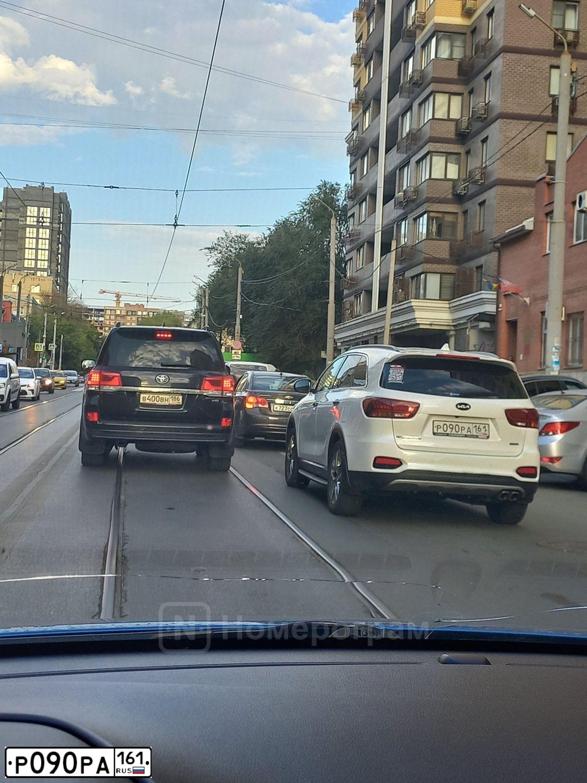 Фото автомобиля CHEVROLET CRUZE, 2012 — госномер О619КН761. Цвет: Белый