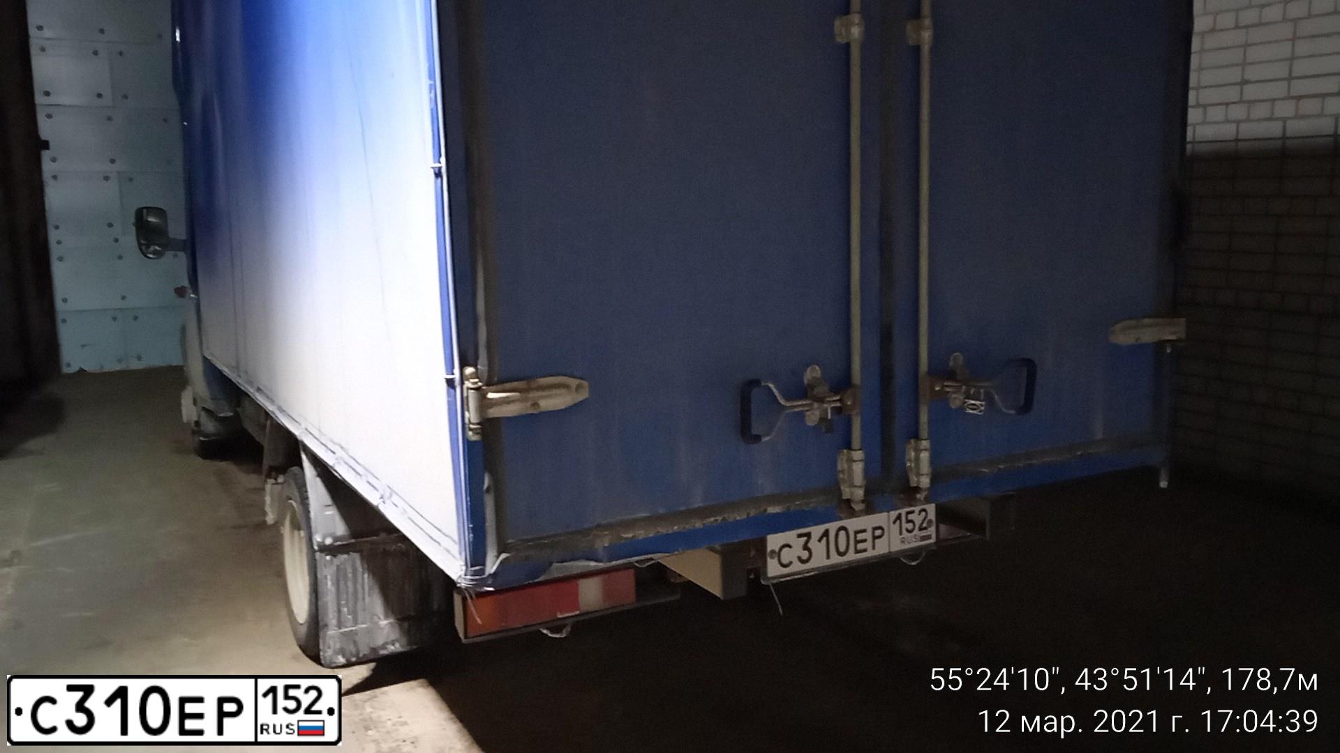 Фото автомобиля GAZ 3221 GAZEL, 2005 — госномер С310ЕР152. Цвет: СИНИЙ