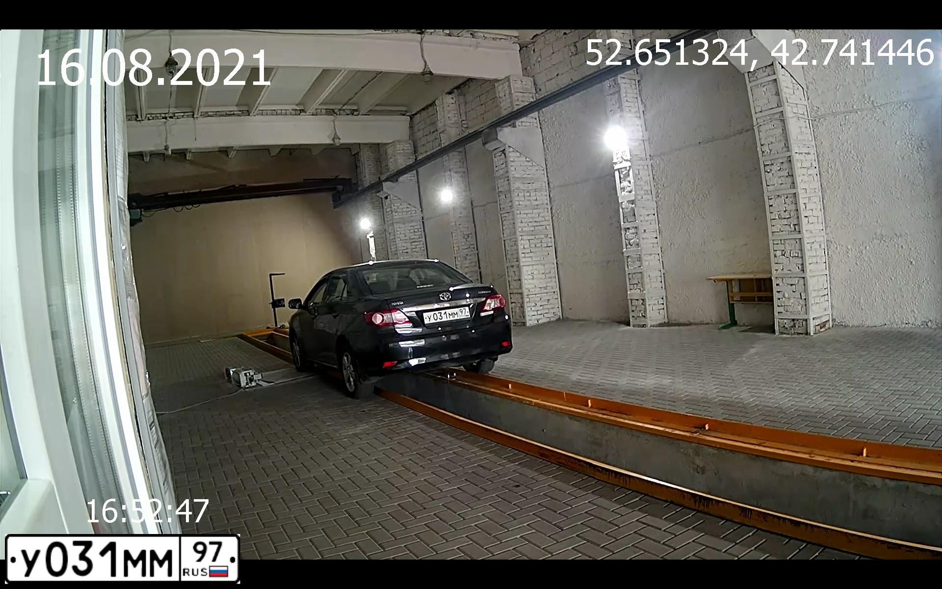 Фото автомобиля TOYOTA COROLLA, 2012 — госномер У031ММ97. Цвет: ЧЕРНЫЙ