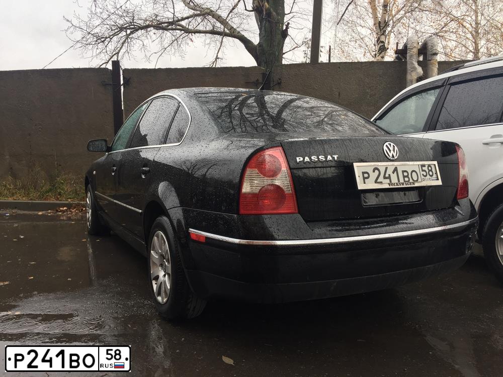 Фото автомобиля VOLKSWAGEN PASSAT, 2001 — госномер М809МТ13. Цвет: ЧЕРНЫЙ