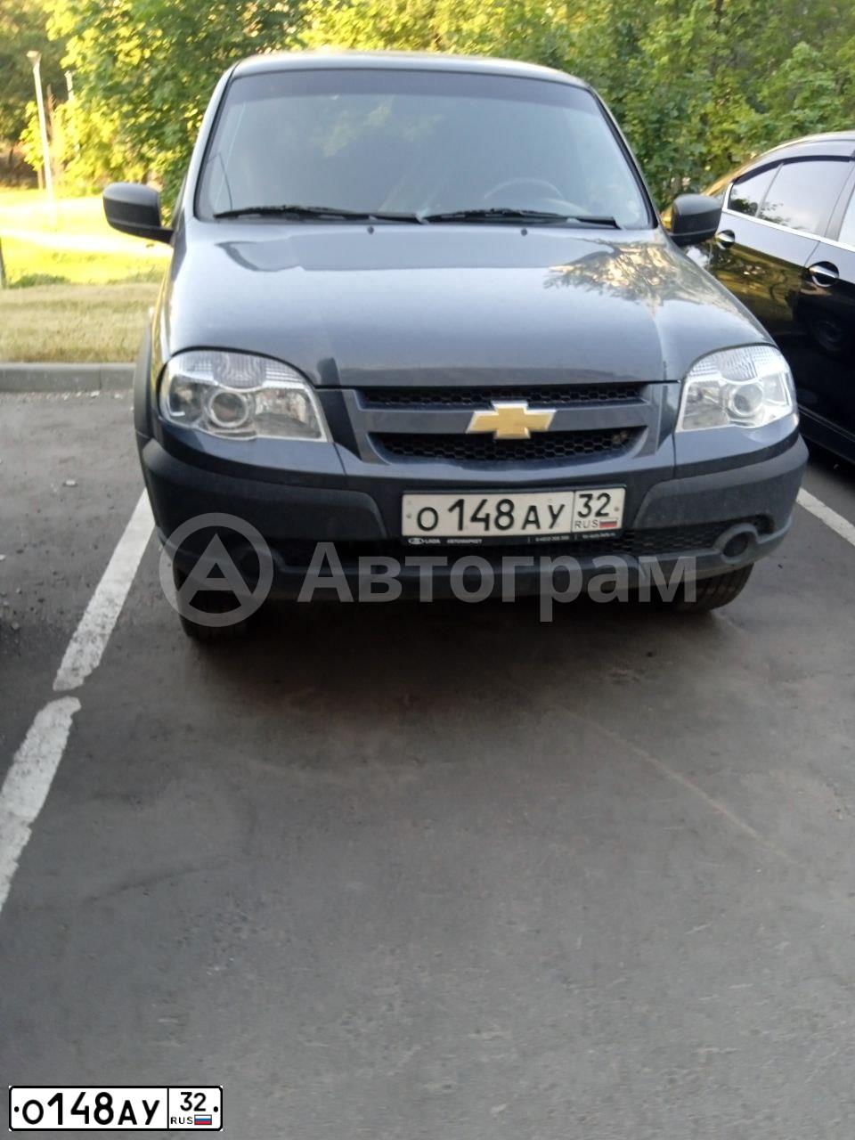 Фото автомобиля CHEVROLET NIVA, 2020 — госномер Р087ХК32
