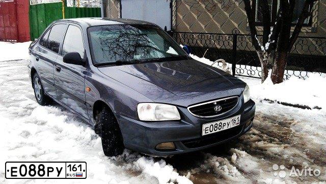 Фото автомобиля TAGAZ ACCENT, 2004 — госномер Е088РУ161. Цвет: СЕРЫЙ