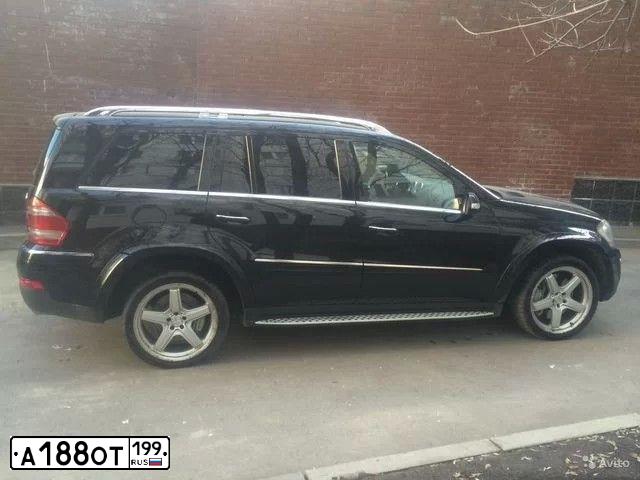 Фото автомобиля MERCEDES GL-KLASSE, 2008 — госномер А188ОТ199. Цвет: ЧЕРНЫЙ
