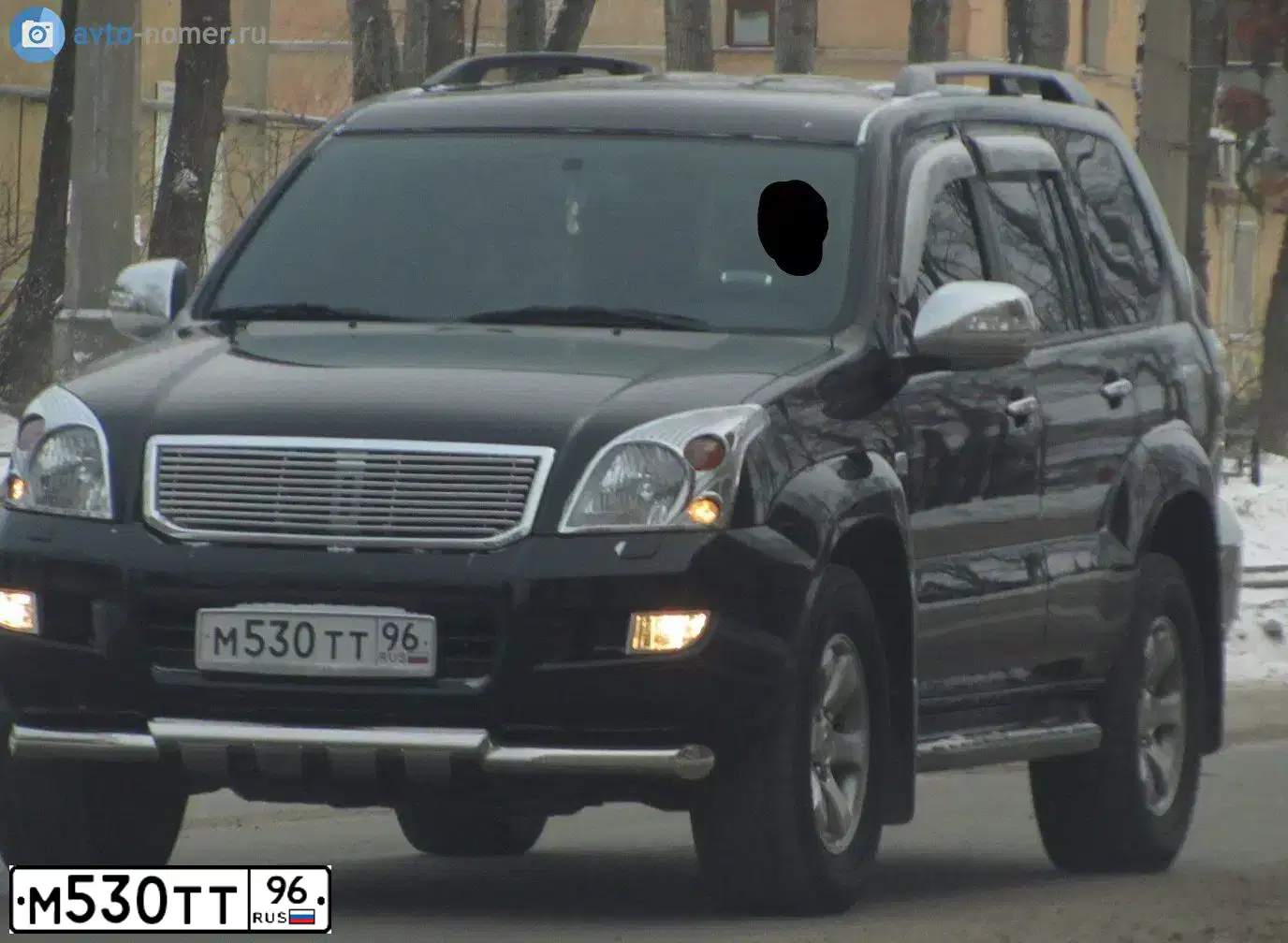 Фото автомобиля TOYOTA LANDCRUISER, 2008 — госномер У840ВС18. Цвет: ЧЕРНЫЙ