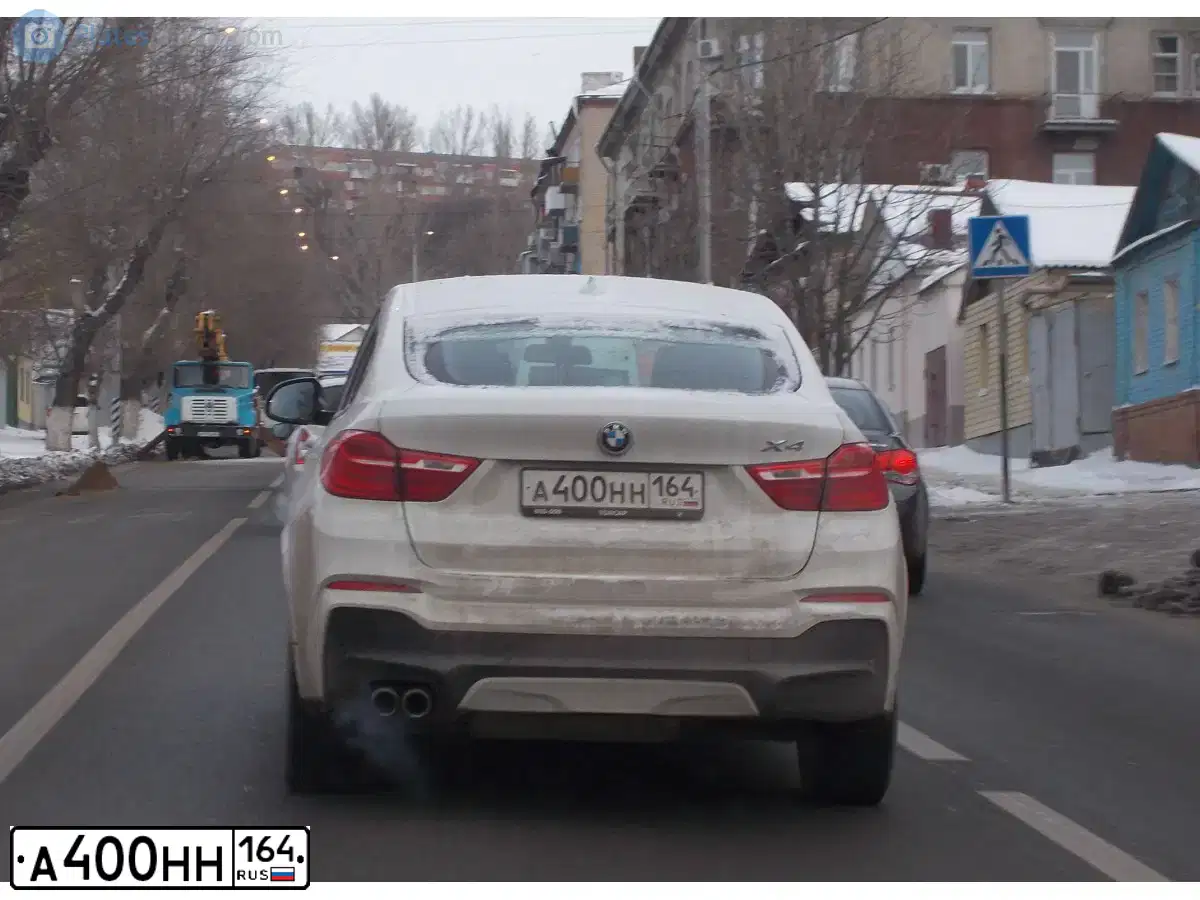 Фото автомобиля BMW X4, 2015 — госномер А400НН164. Цвет: БЕЛЫЙ