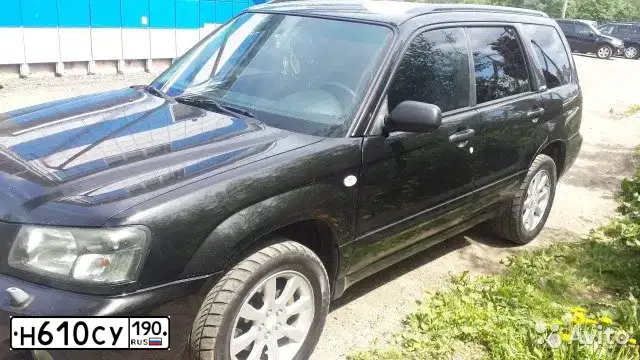 Фото автомобиля СУБАРУ ФОРЕСТЕР, 2002 — госномер М976РК21. Цвет: ЧЕРНЫЙ