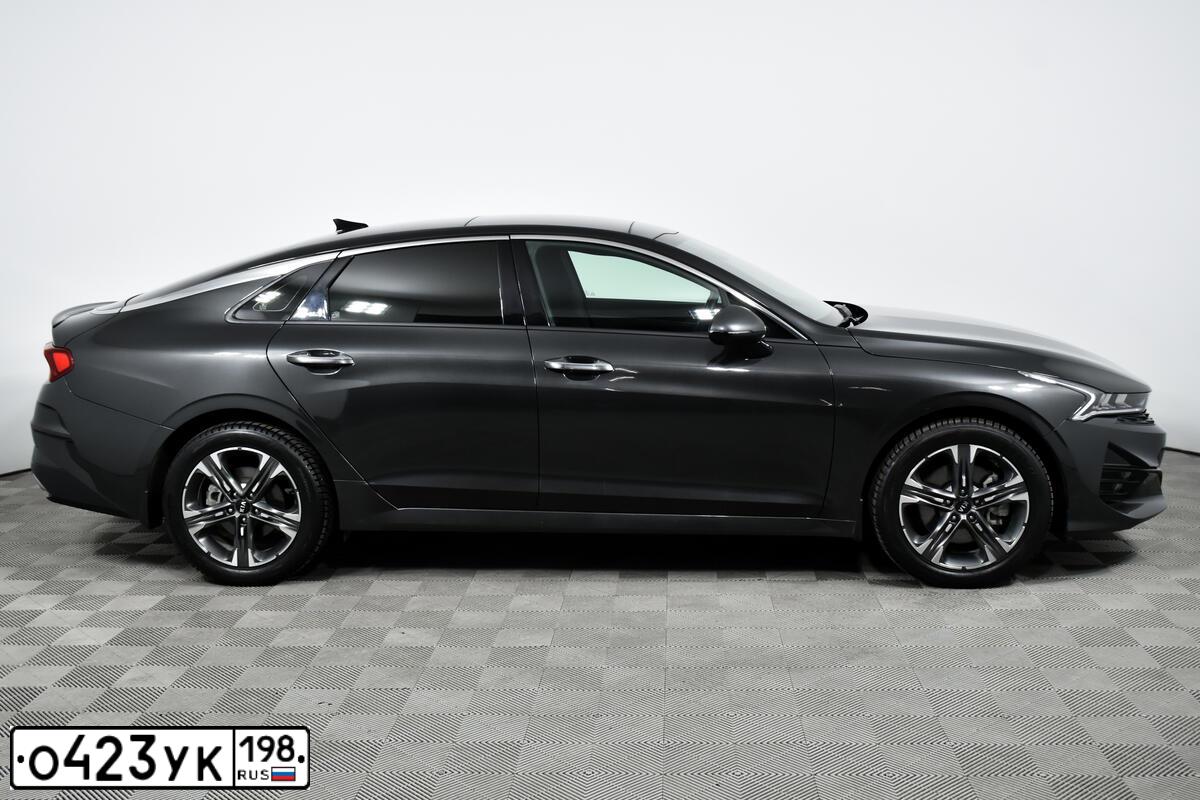 Фото автомобиля KIA K5, 2021 — госномер Х962НР797