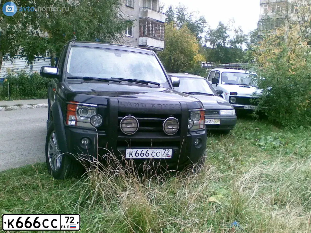 Фото автомобиля LANDROVER DISCOVERY, 2007 — госномер К666СС72. Цвет: ЧЕРНЫЙ