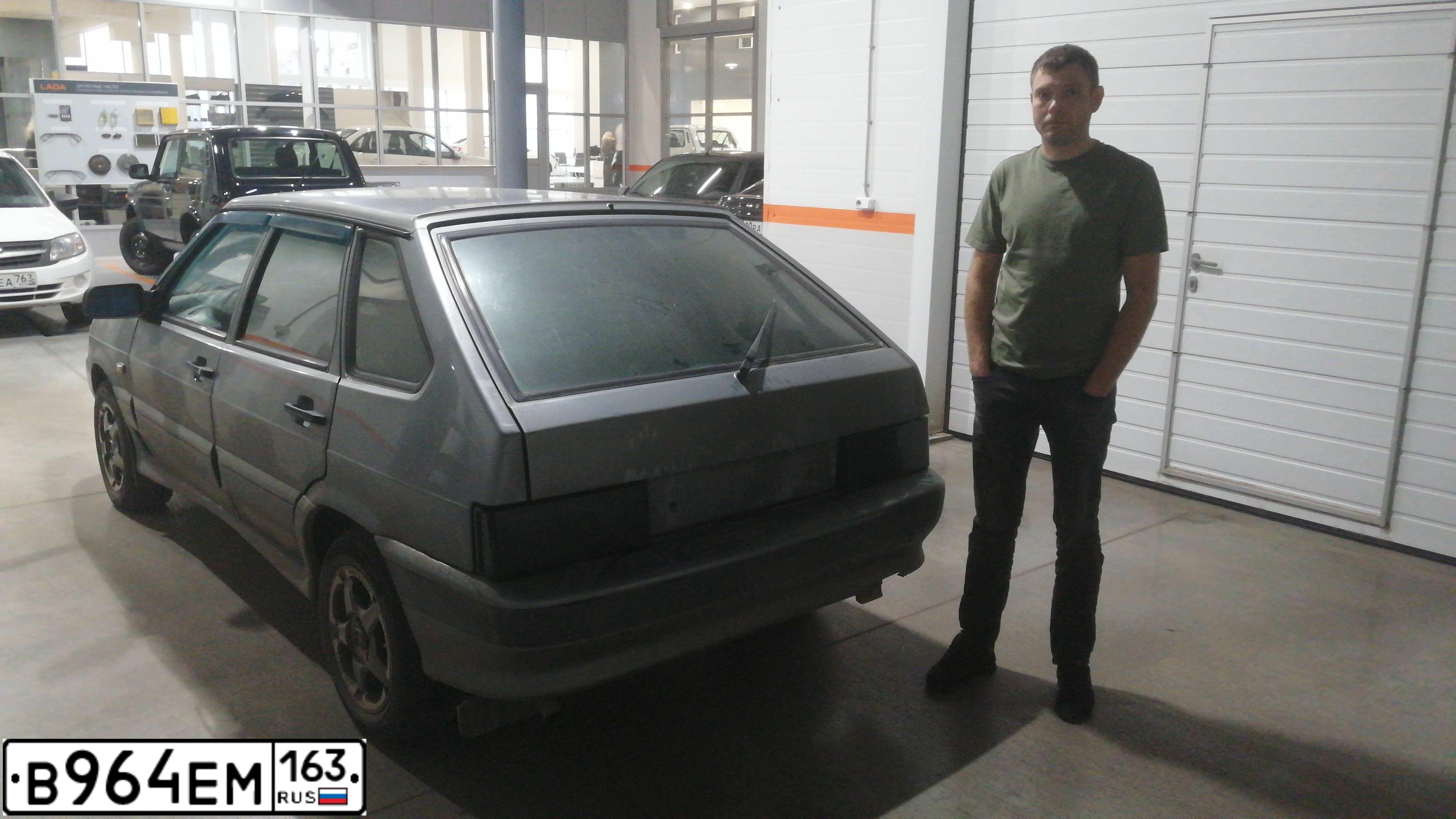 Фото автомобиля LADA 2114 SAMARA, 2006 — госномер В964ЕМ163. Цвет: СЕРЕБРИСТО-СЕРО-ЗЕЛЕНЫЙ