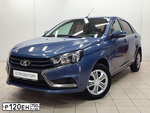 Фото автомобиля LADA VESTA, 2018 — госномер Р120СН750. Цвет: Темно-синий