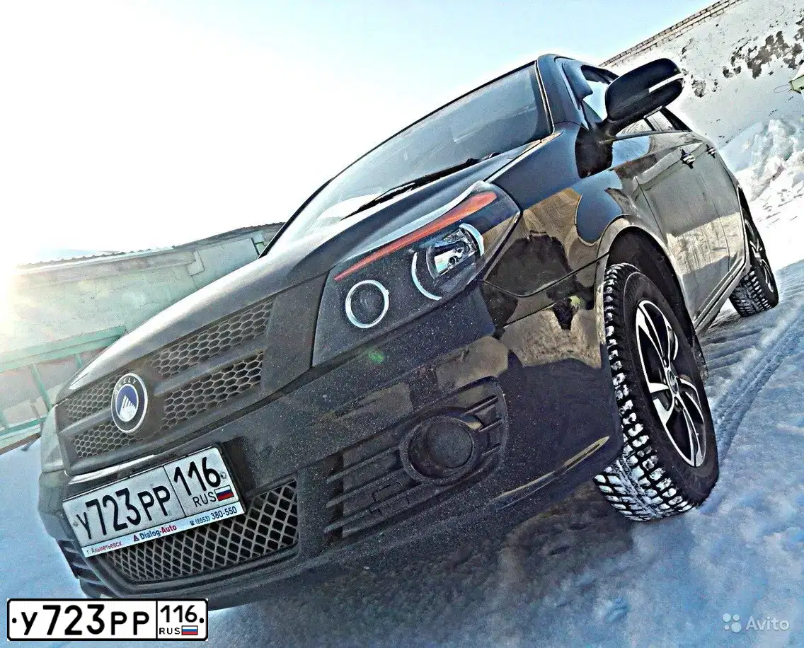 Фото автомобиля GEELY GC6, 2014 — госномер У723РР116. Цвет: ЧЕРНЫЙ