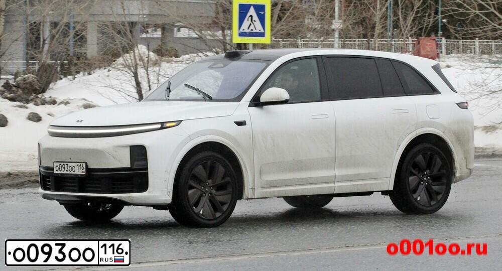 Фото автомобиля MERCEDES S-KLASSE, 2013 — госномер О093ОО116. Цвет: ЧЕРНЫЙ