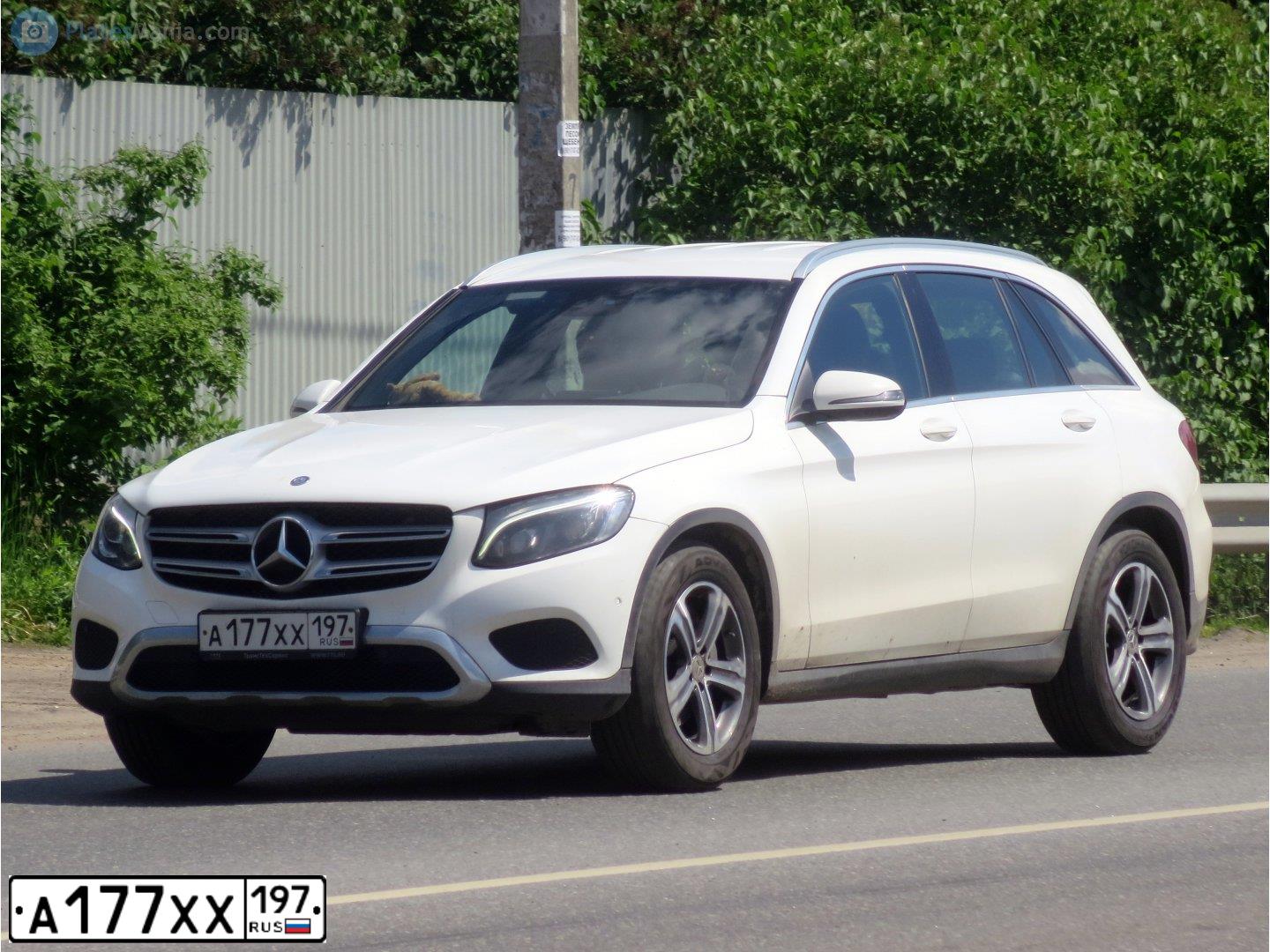 Фото автомобиля MERCEDES C-KLASSE, 2012 — госномер В326МО799. Цвет: Коричневый