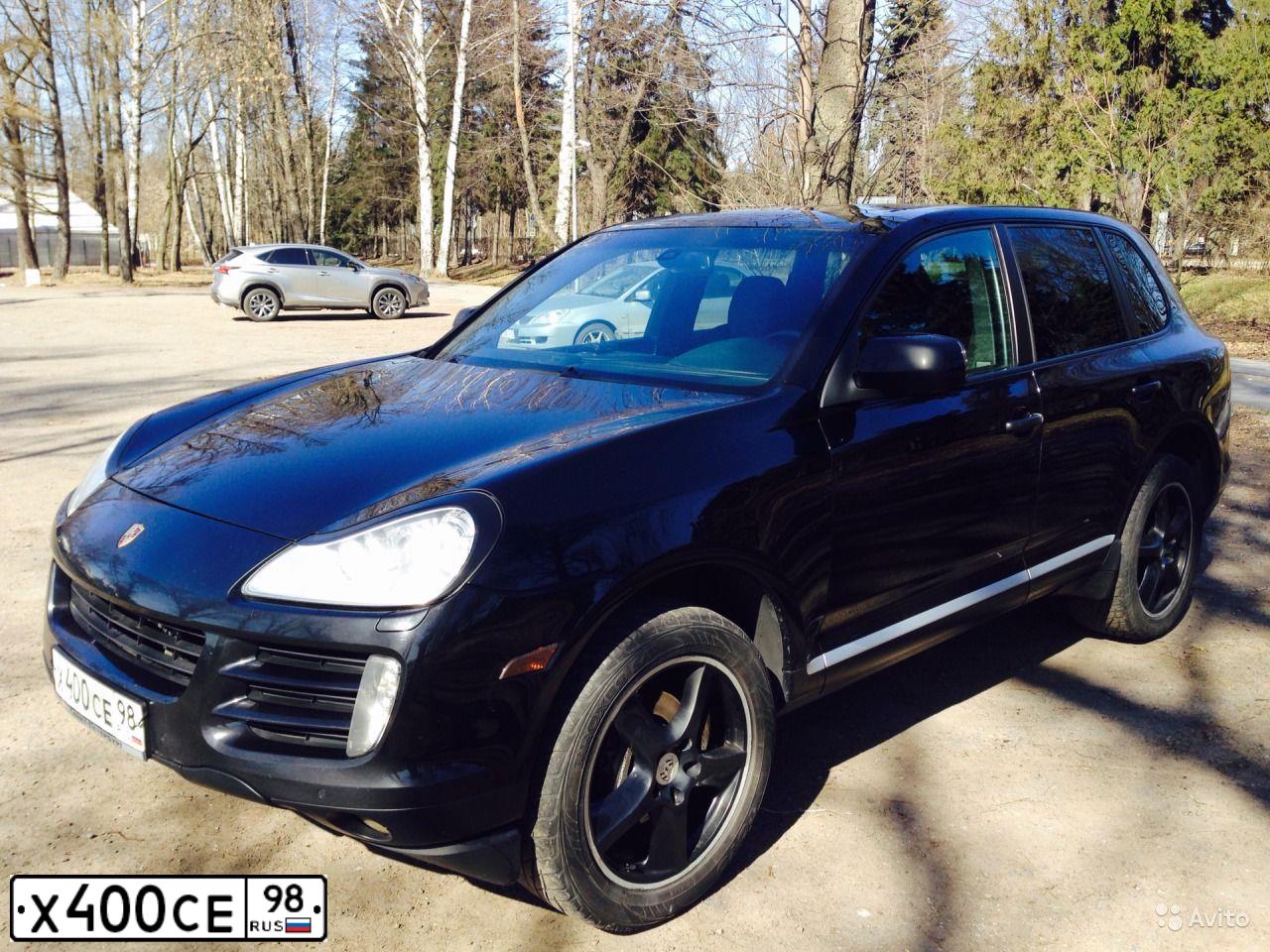 Фото автомобиля PORSCHE CAYENNE, 2008 — госномер Х400СЕ98. Цвет: ЧЕРНЫЙ