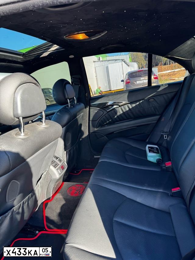 Фото автомобиля MERCEDES-BENZ E-CLASS, 2004 — госномер Х211КН05