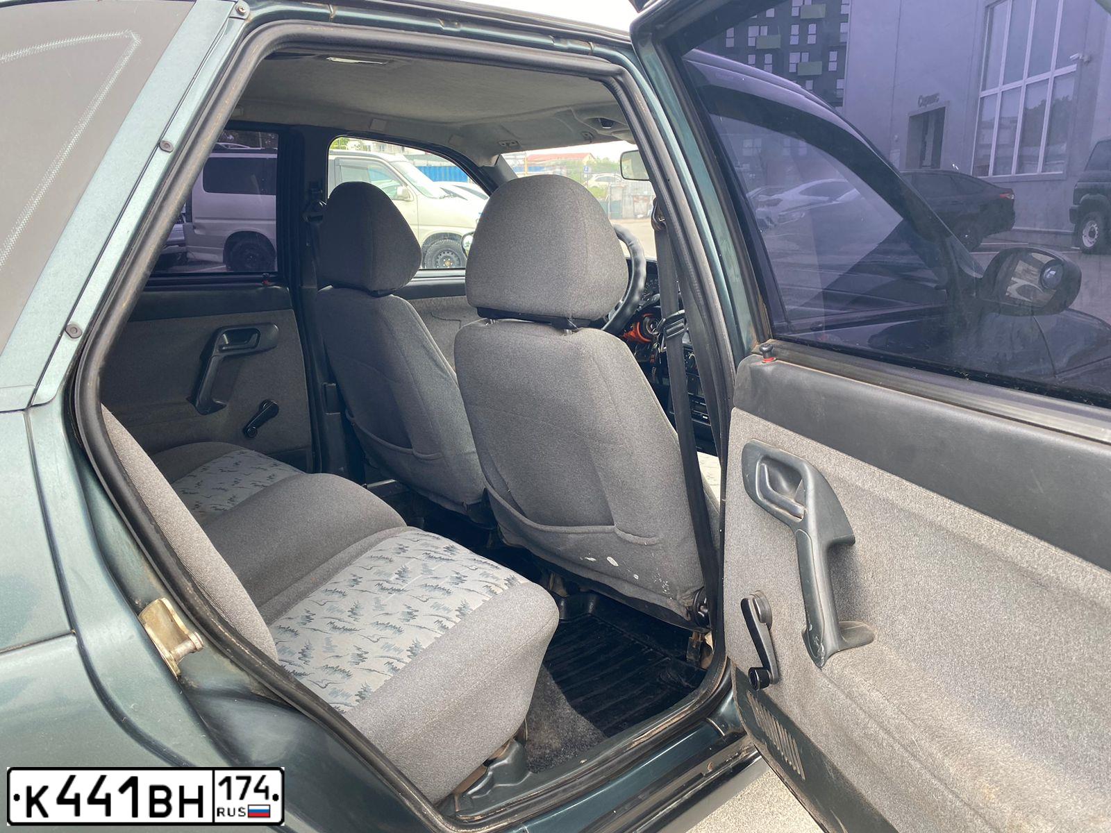 Фото автомобиля LADA 2112, 2006 — госномер К441ВН174. Цвет: СИНЕ-ЗЕЛЕНЫЙ