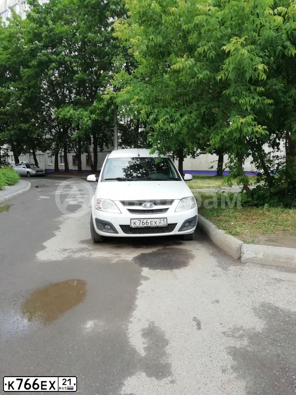 Фото автомобиля LADA LARGUS, 2019 — госномер К766ЕХ21. Цвет: БЕЛЫЙ