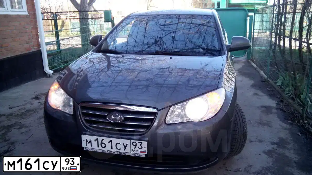 Фото автомобиля HYUNDAI ELANTRA, 2008 — госномер М161СУ93. Цвет: СЕРЫЙ