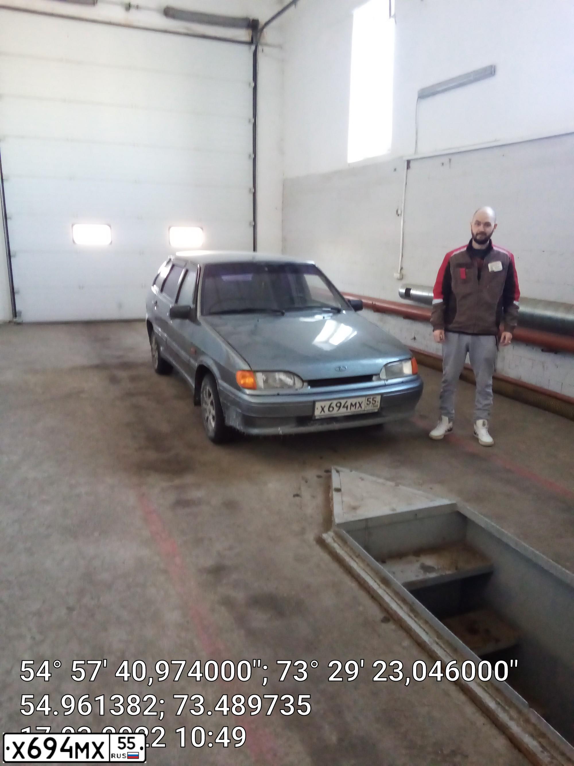 Фото автомобиля LADA 2114, 2006 — госномер В395НР155