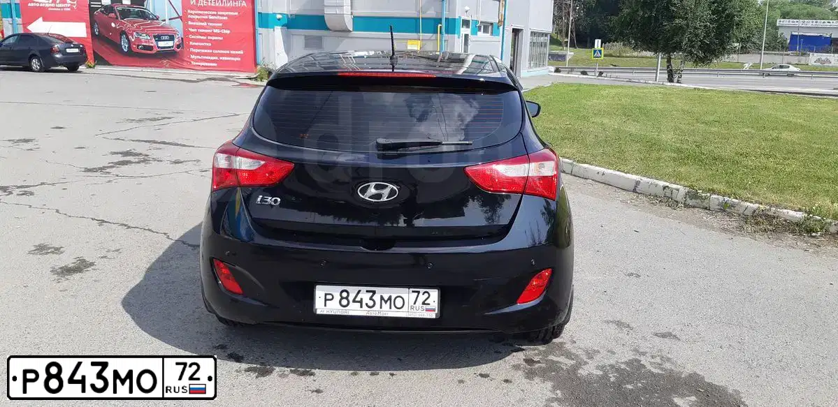 Фото автомобиля HYUNDAI I30, 2012 — госномер Р843МО72. Цвет: ЧЕРНЫЙ