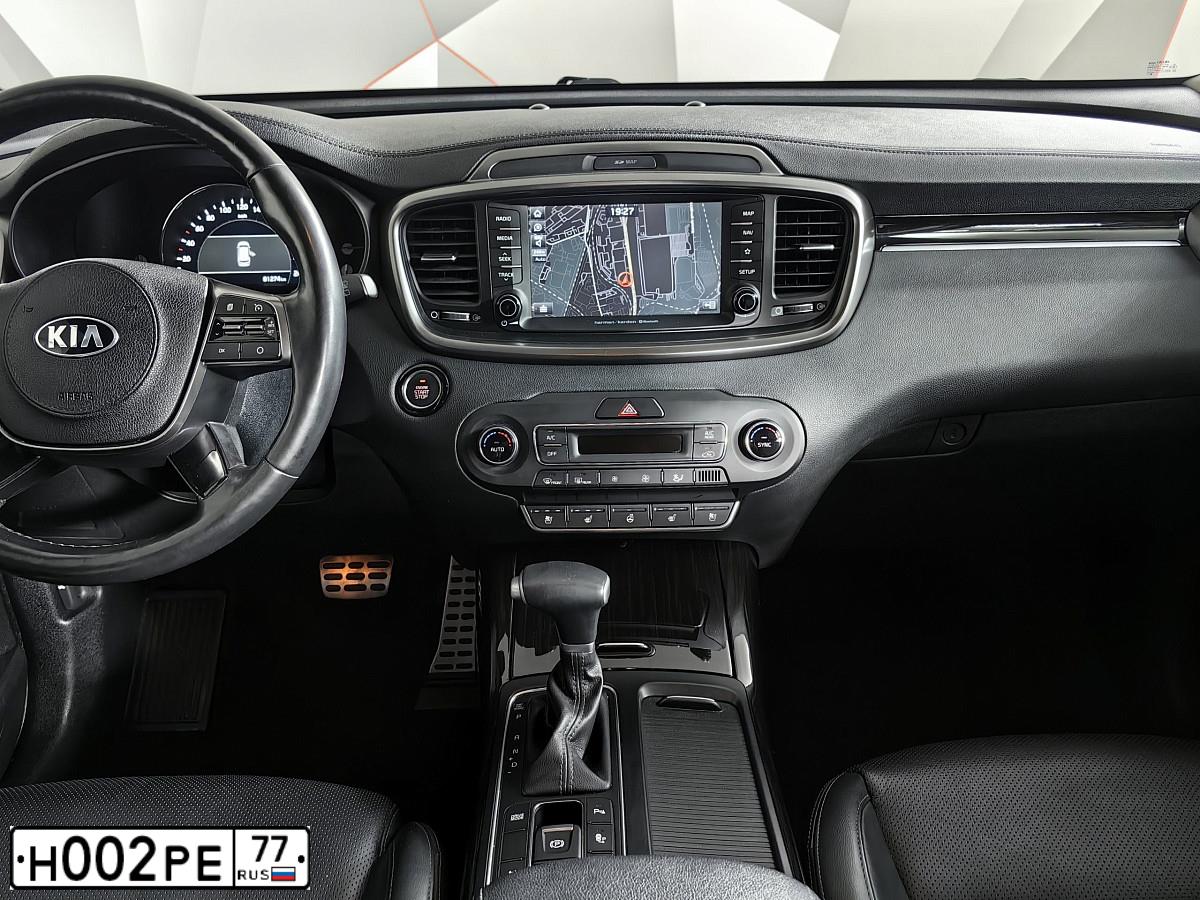 Фото автомобиля VOLVO XC90, 2010 — госномер Н002РЕ77. Цвет: ЧЕРНЫЙ