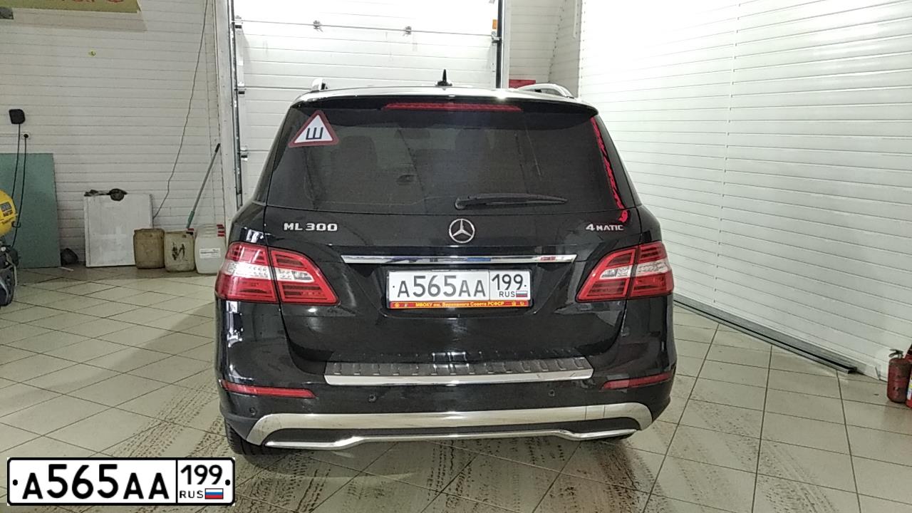 Фото автомобиля MERCEDES M-KLASSE, 2014 — госномер А565АА199. Цвет: ЧЕРНЫЙ
